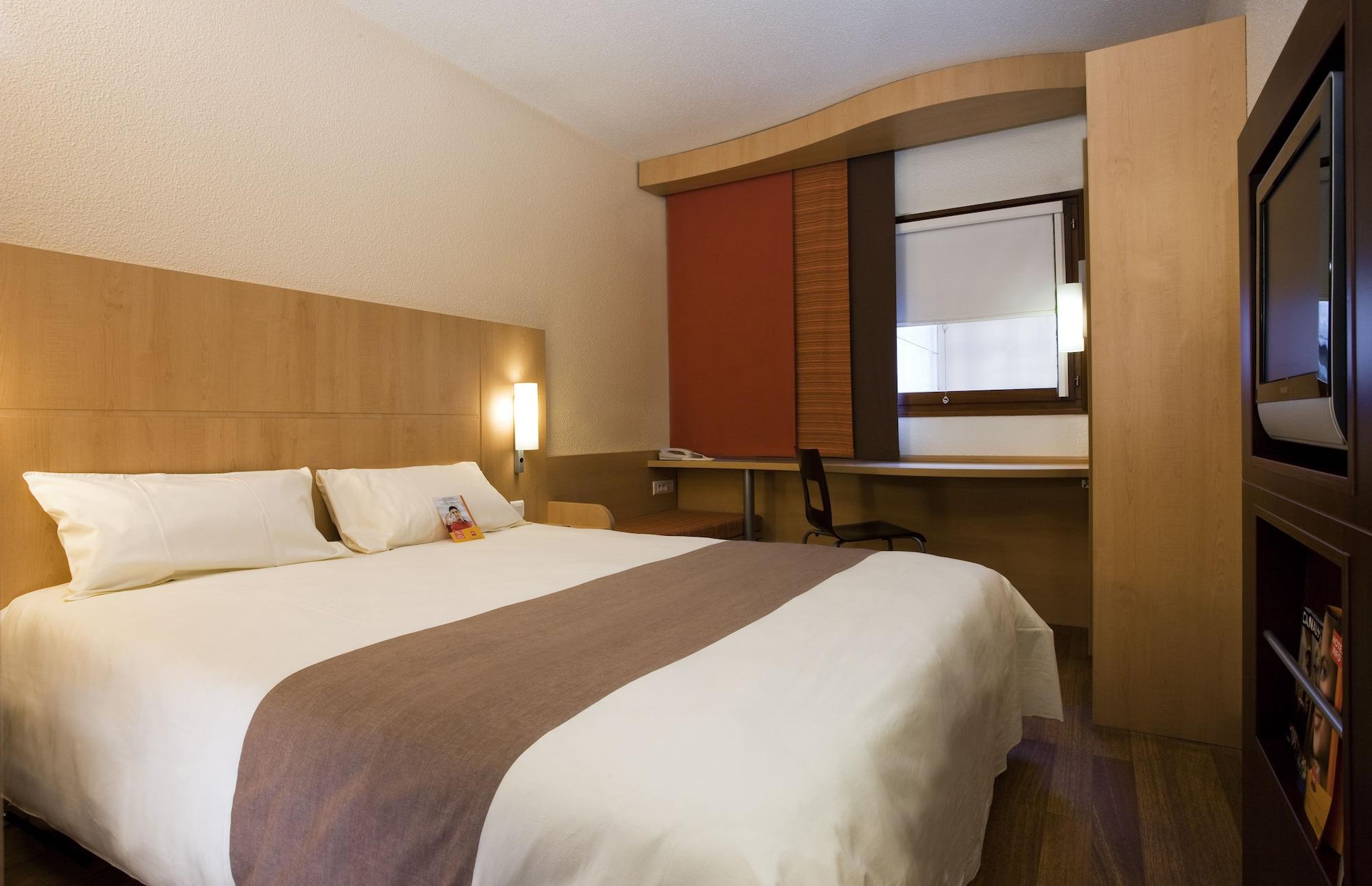 Ibis Aguascalientes Norte Esterno foto