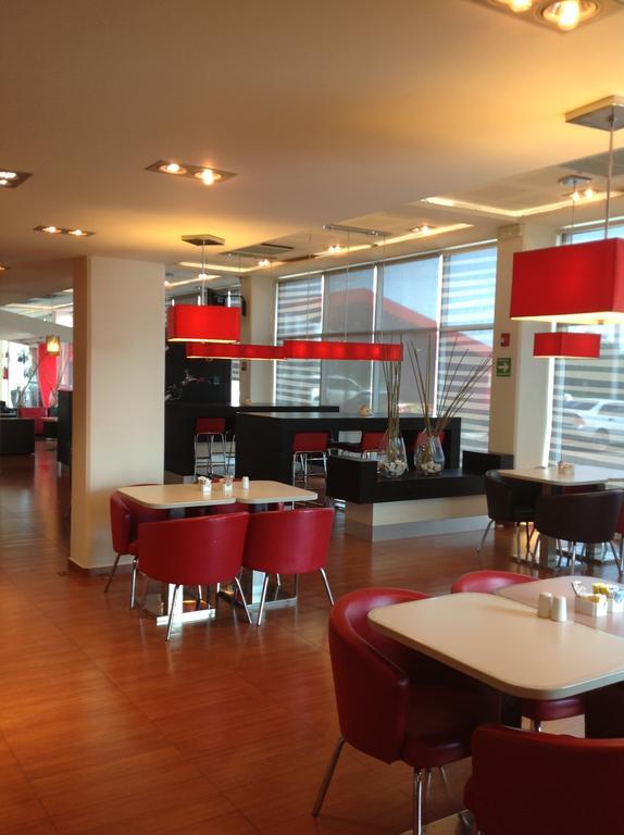Ibis Aguascalientes Norte Esterno foto