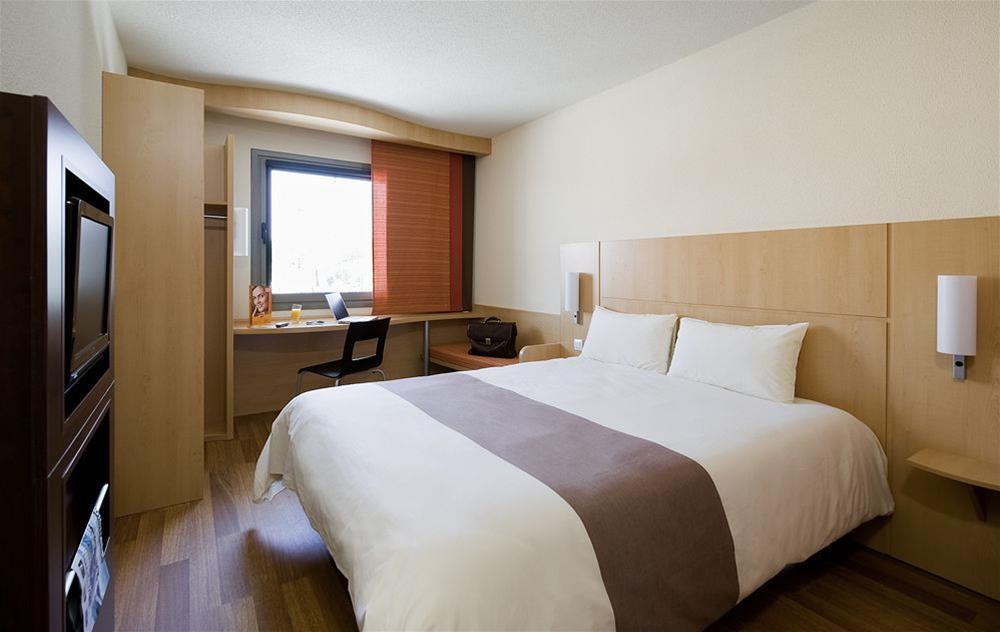 Ibis Aguascalientes Norte Esterno foto